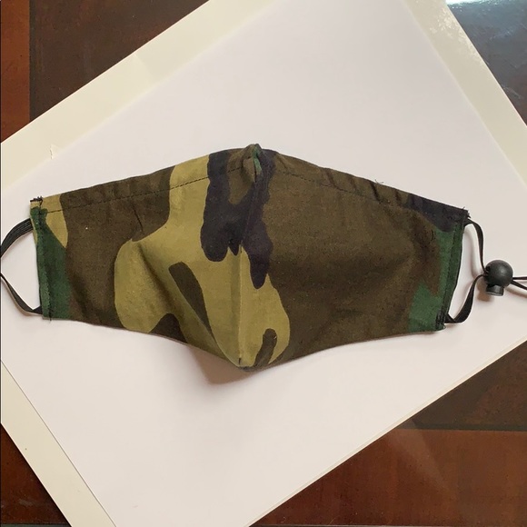 Reversible print handmade adult cotton face mask - Picture 2 of 2